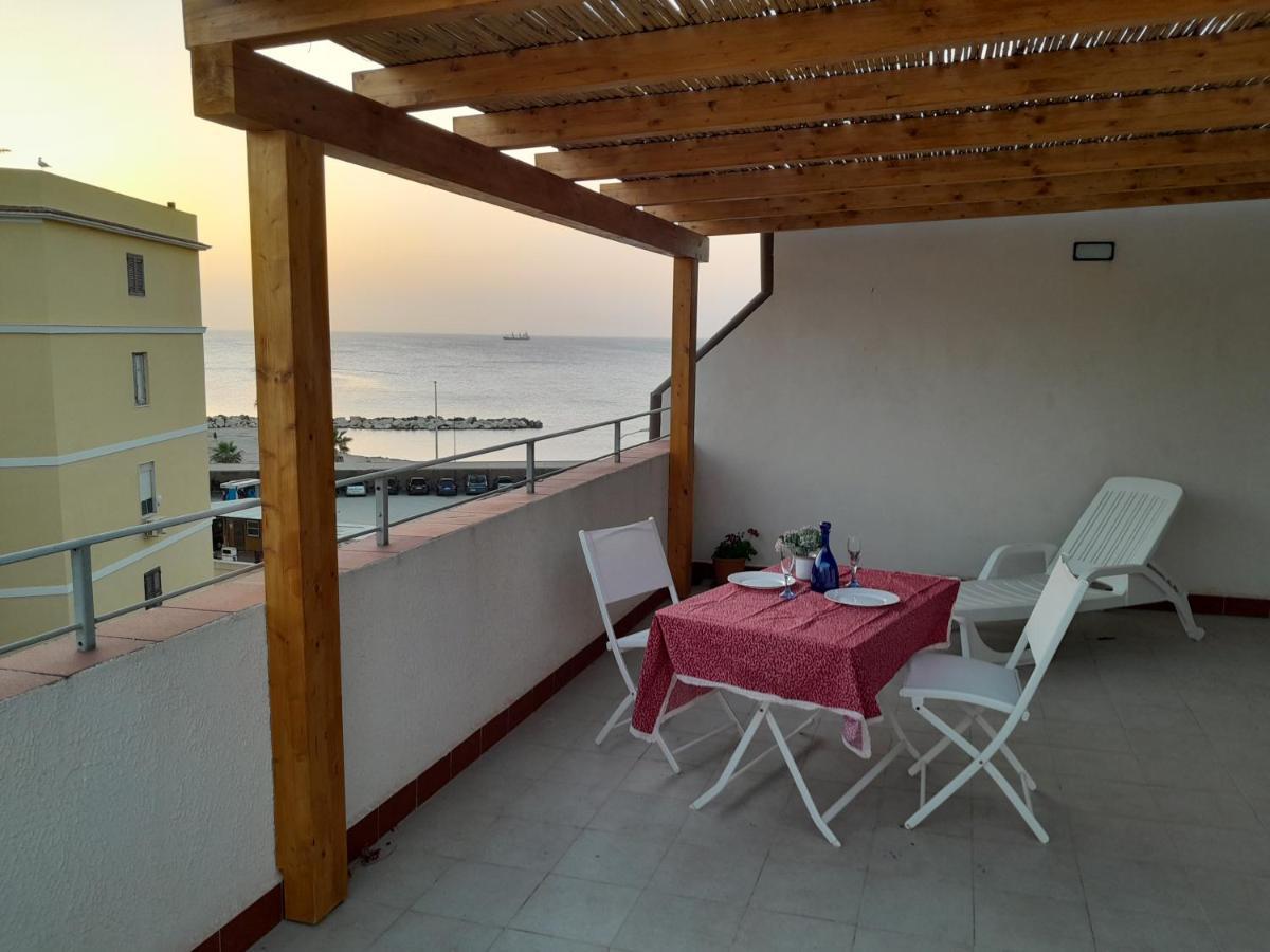 Case Vacanze "Residenze Trapanesi" Trapani Exteriör bild