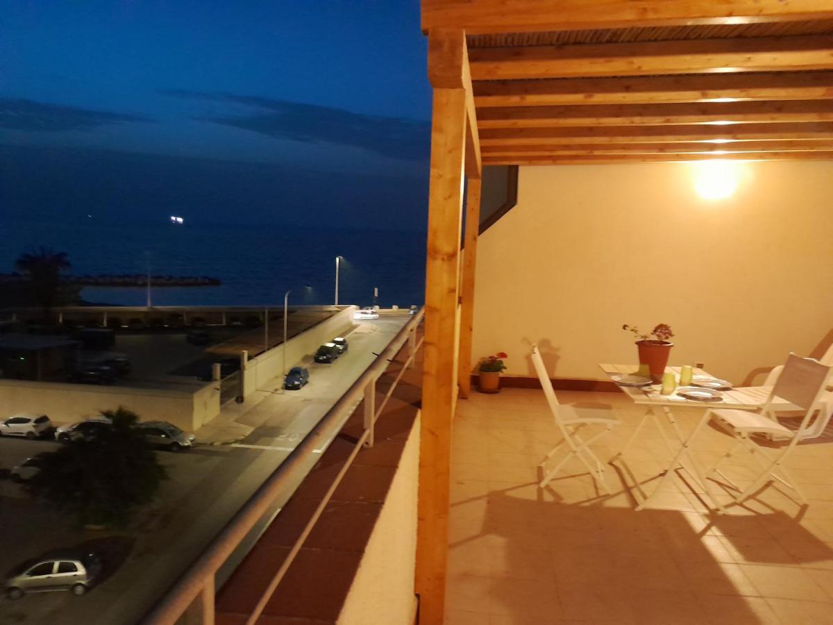 Case Vacanze "Residenze Trapanesi" Trapani Exteriör bild